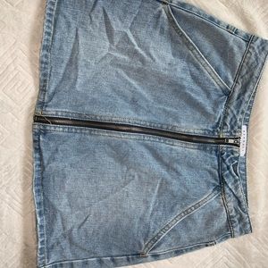 kendal and kylie jean mini skirt